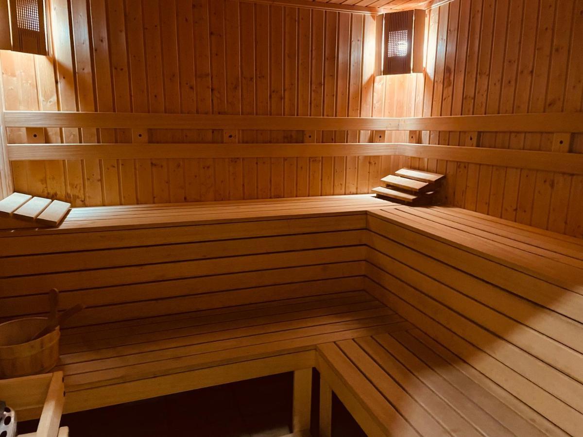 Ground Floor 2-Bedrooms, 2-Bathrooms Apartment Near Bansko In A Complex With Pools And Spa Included Razlog Exterior photo