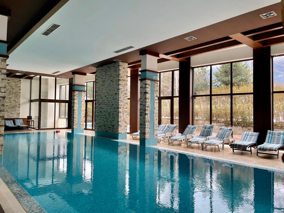 Ground Floor 2-Bedrooms, 2-Bathrooms Apartment Near Bansko In A Complex With Pools And Spa Included Razlog Exterior photo